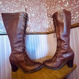 Vintage Frye Fiona Lace-Up Leather Boots